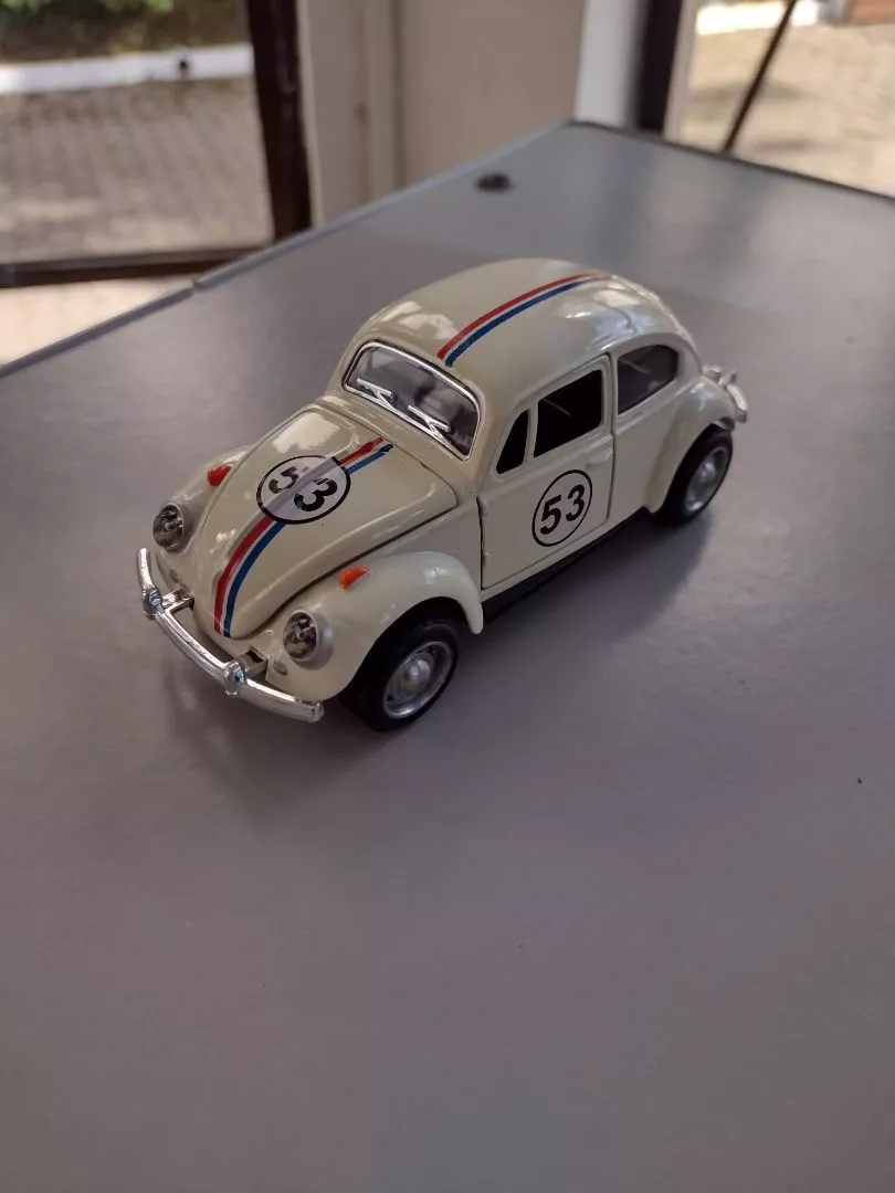 Fusca Herbie 53 Miniatura Ferro Abre Porta Capô Fricção Coleção